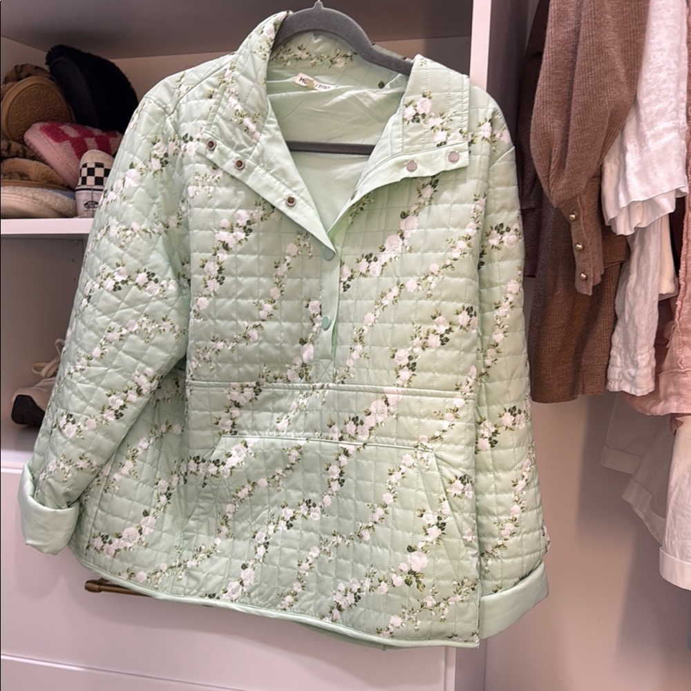 Main Strip Green and White Puffer Jacket with Embroidery
